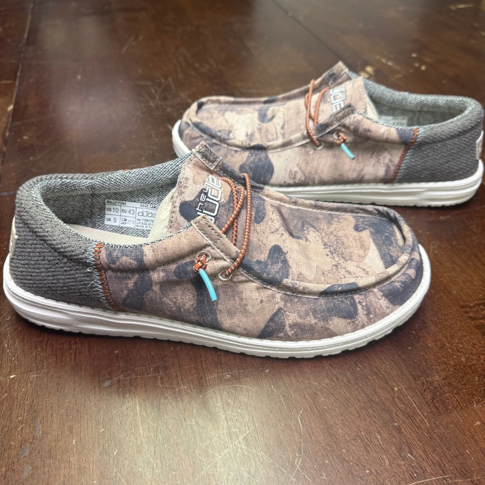 Hey Dude Wally Funk Mens Size 10 Sage Camo Slip On Loafers 110417005